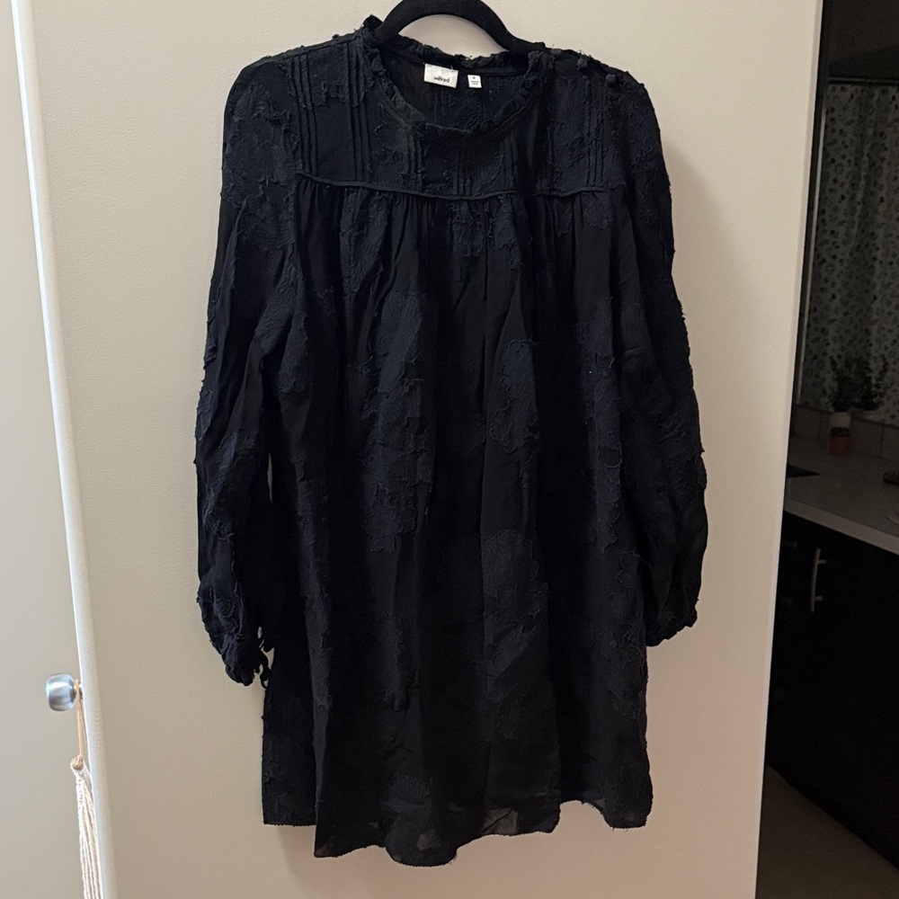 Wilfred Midnight Textured Blouse
